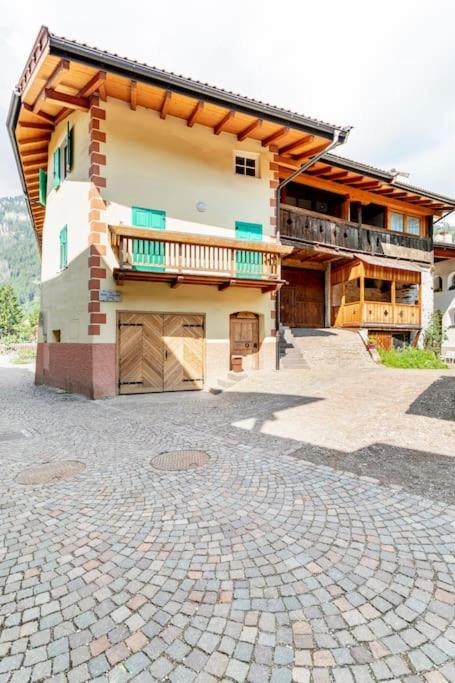 Appartamento Rustico Con Stube E Balcone Предацо Екстериор снимка